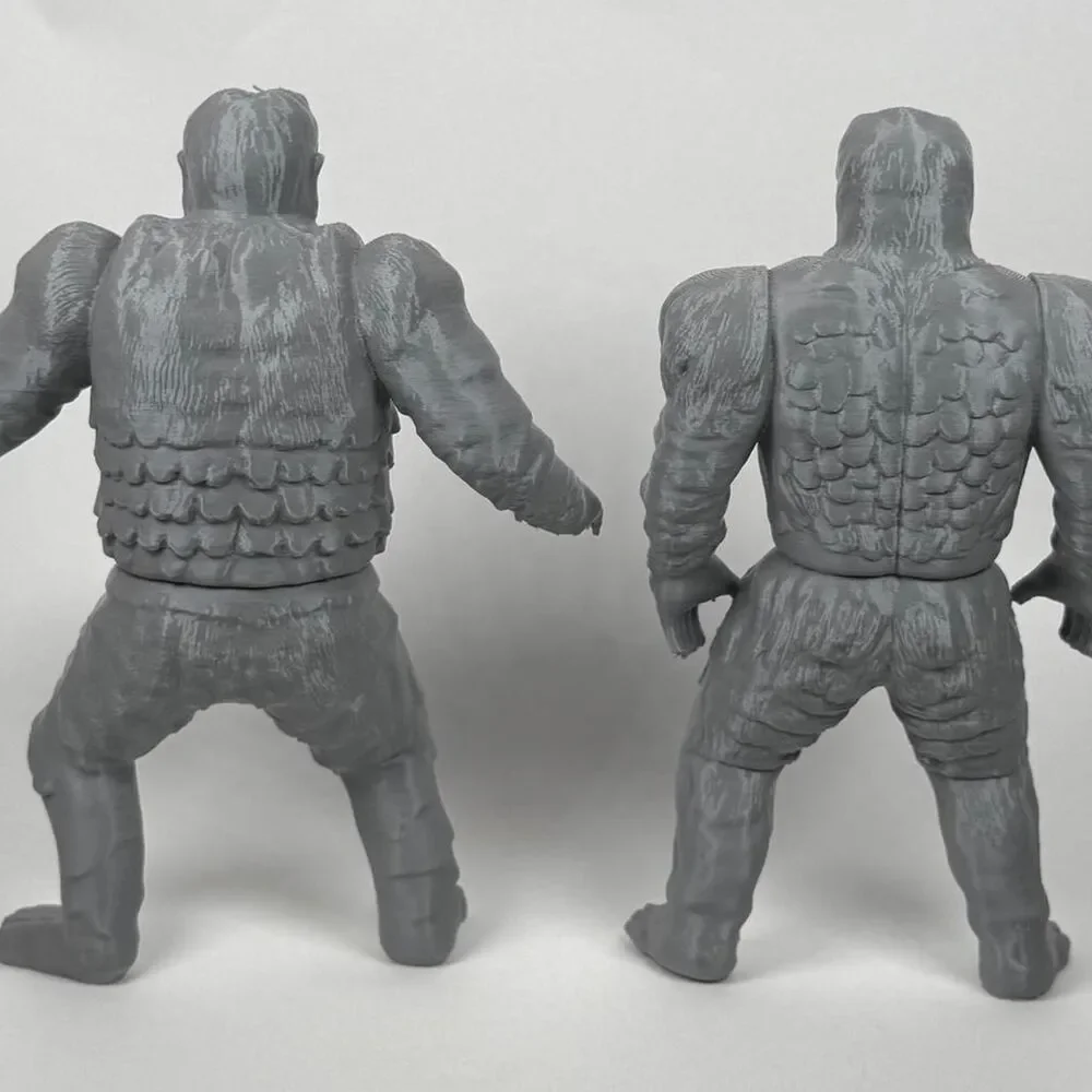 War of the the Gargantua’s Giant Gargantuas Set of 2 Toys!